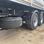 Бортовой Полуприцеп-зерновоз Тонар 99892 (3+1)